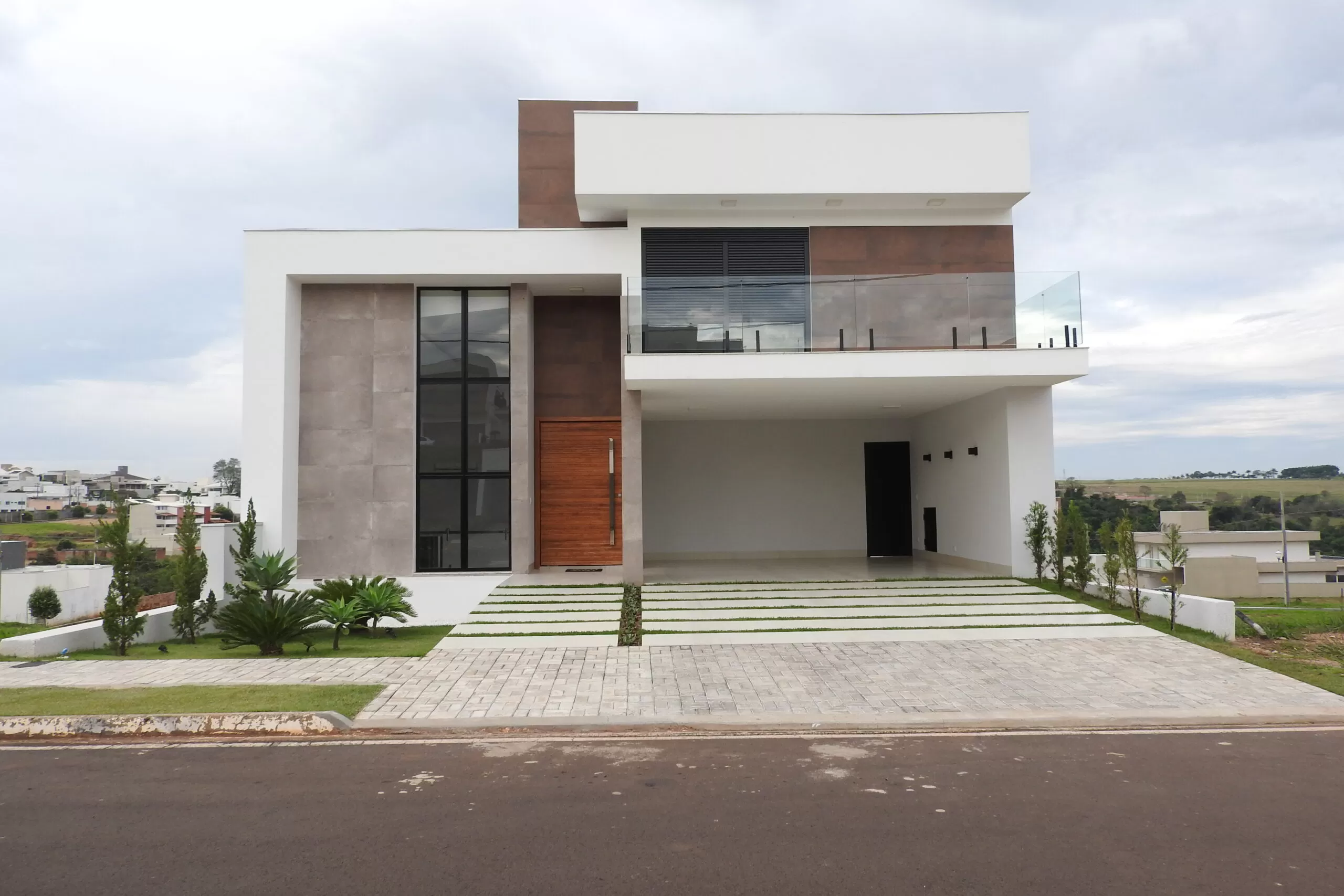 SobradoRoyal Garden Residence
